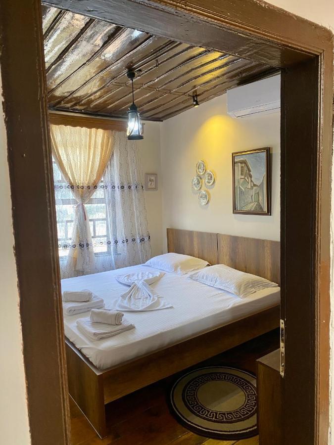 Restaurant & Guest House Semani Berat Kültér fotó