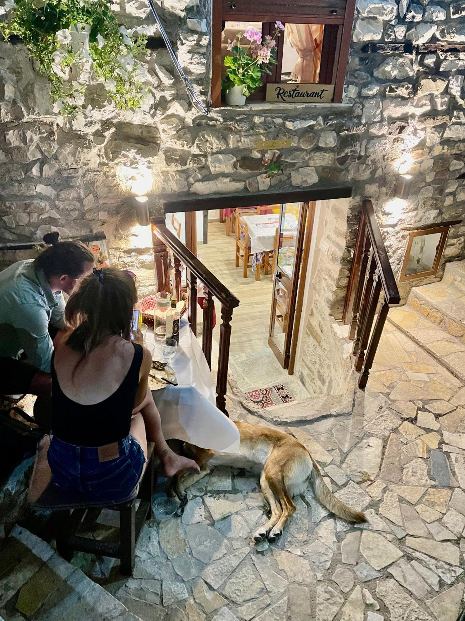 Restaurant & Guest House Semani Berat Kültér fotó